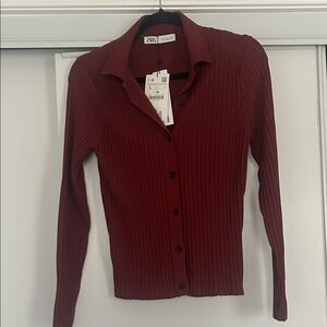 Zara Women's Burgundy Ribbed Button Down Shirt